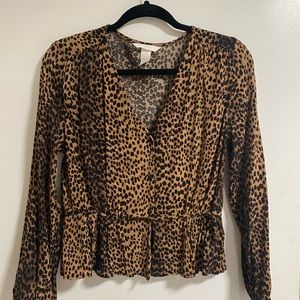 H&M CHEETAH PRINT LONG SLEEVE BLOUSE